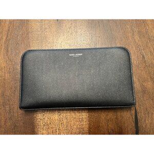 Saint Laurent Black Leather Zippered Wallet With Card Slots & Coin Pouch For Wom